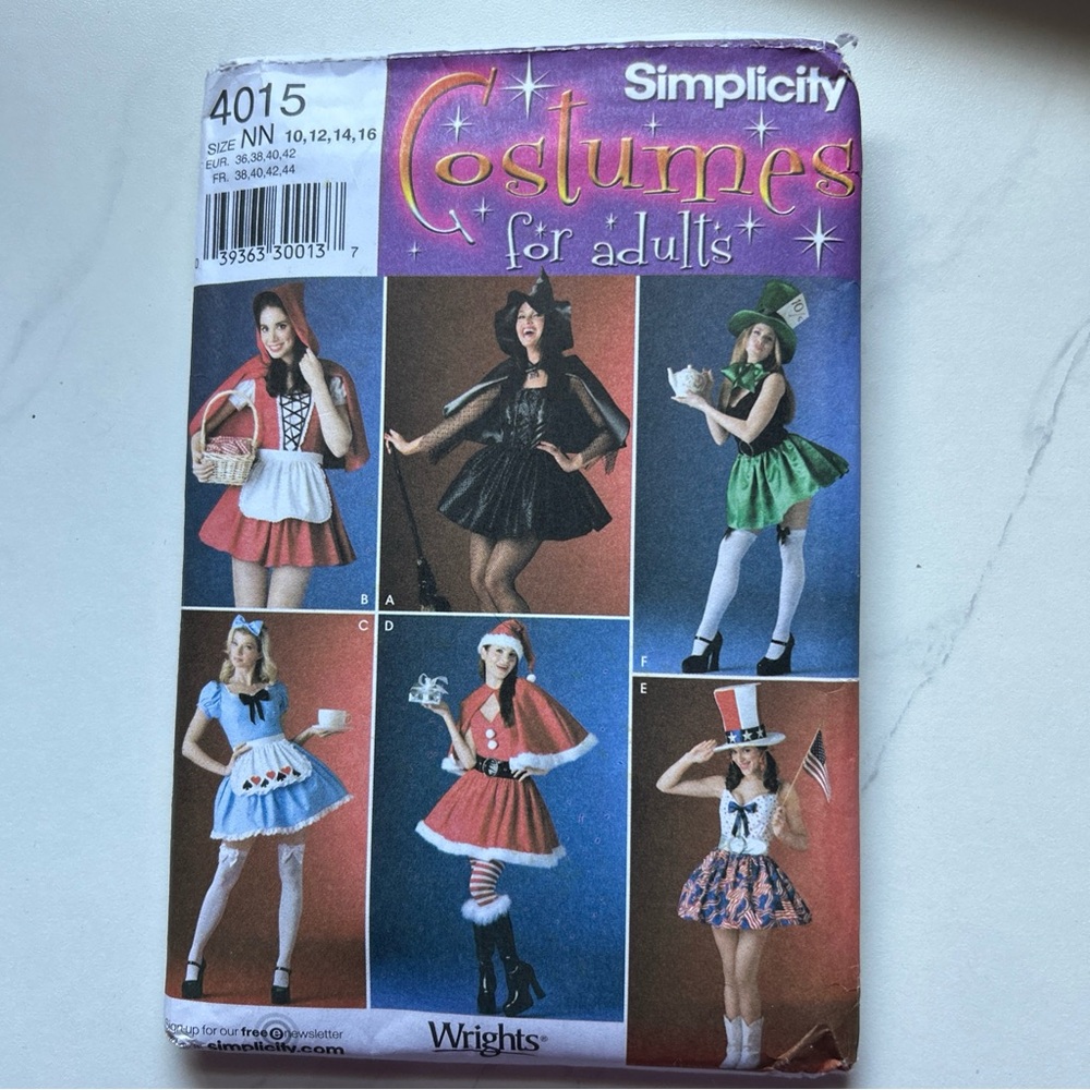 4015 Sewing Pattern Costume Red Riding Hood Alice Xmas Witch 4 of July Sz 10-16